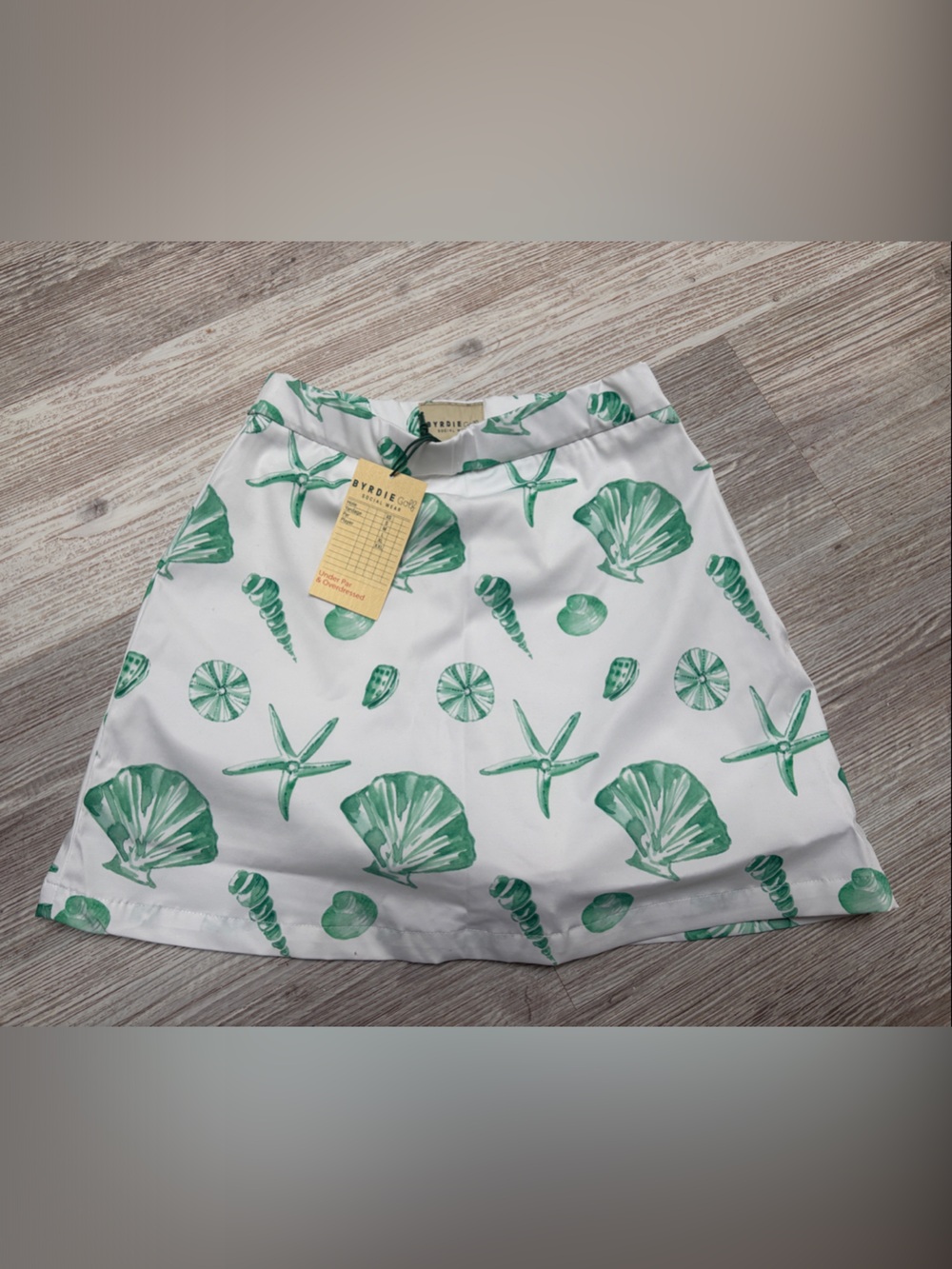Golf Skirt with Green Seashell Print